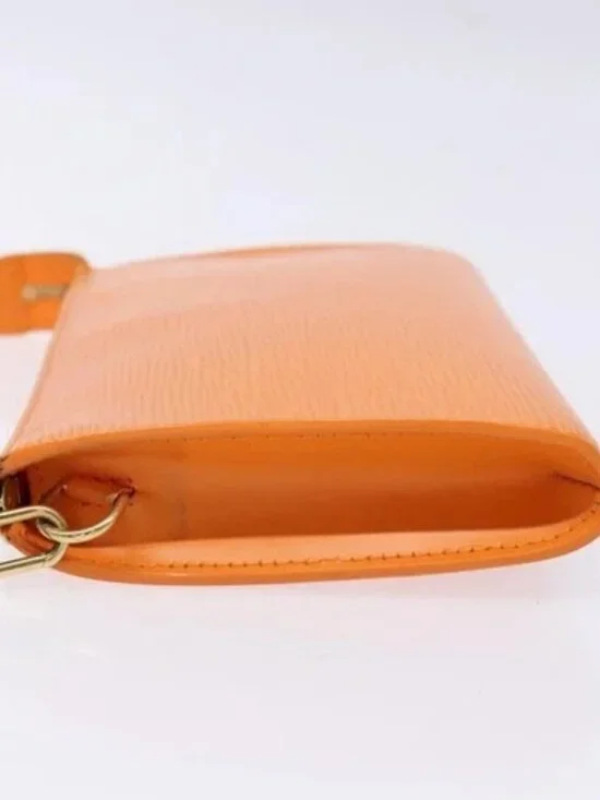 LOUIS VUITTON Epi Pochette Accessoires Pouch Orange Mandarin M5294H Auth 141495A - Picture 4 of 16